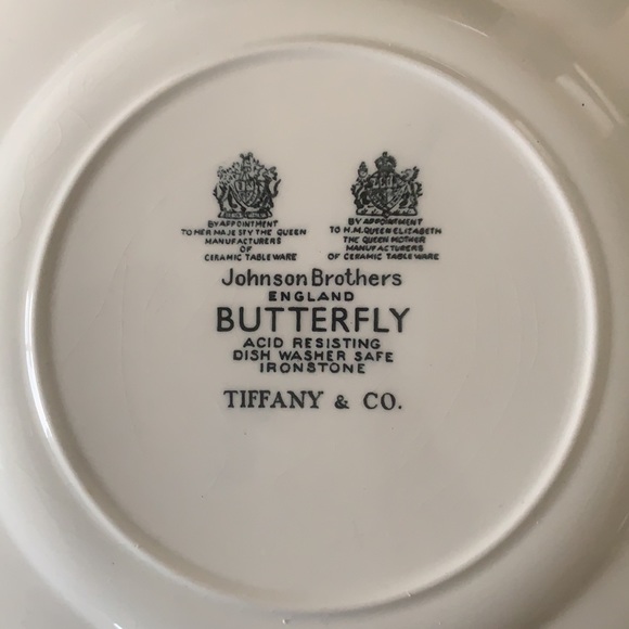 🔵VINTAGE Tiffany & Co. Blue•White “Butterfly” 🦋 Salad Plate - Picture 3 of 4
